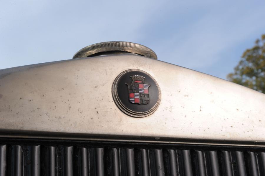  Cadillac Series 341 Sedan 1928 года  (фото 12 из 17)